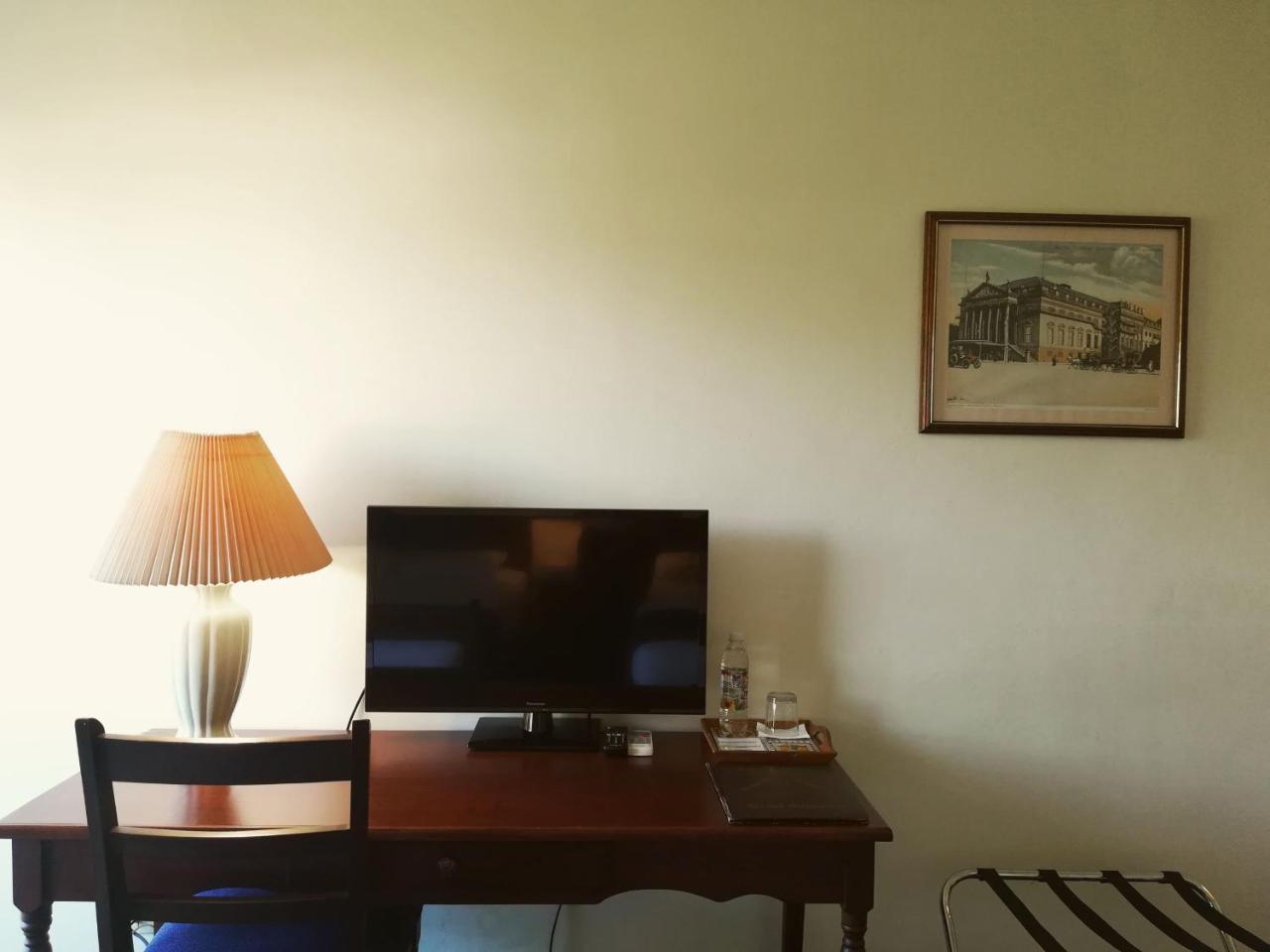 Hotel Berlin ซานซัลวาดอร์ ภายนอก รูปภาพ